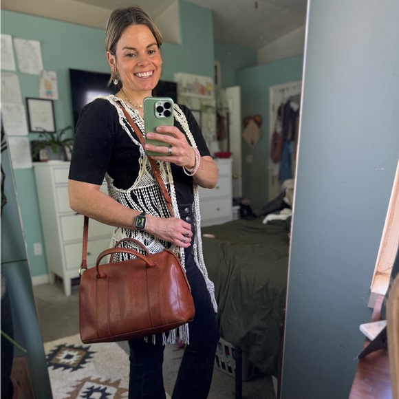 Meet your Posher, Carrilyne - Picture 7 of 9